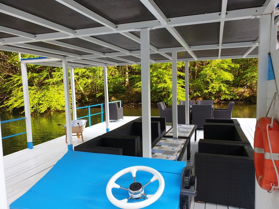 Inchiriez Ponton pe lacul Tarnita, catamaran,barca, ambarcatiune