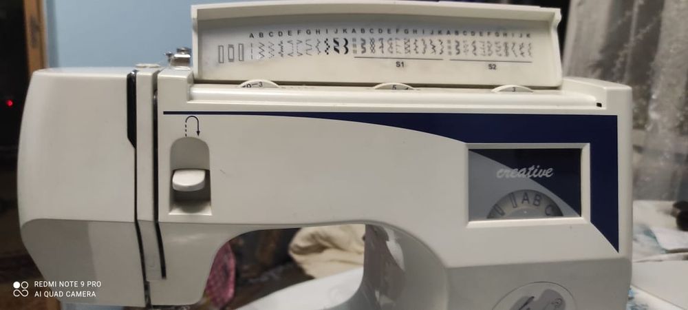 Продам швейную машинку