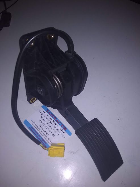 Запчасти на мерседес 814