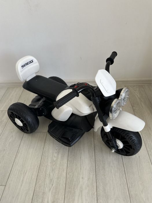 Электромотоцикл для малышей