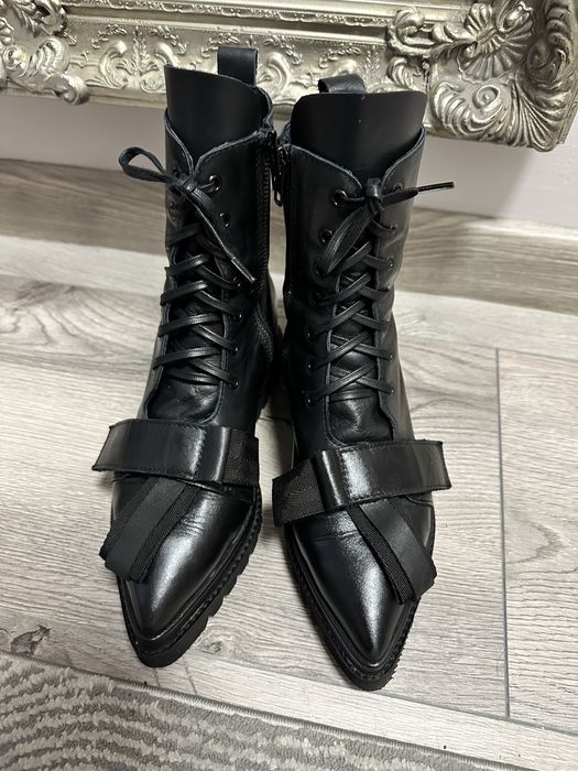 Дамски обувки/ боти Mihaela Glavan