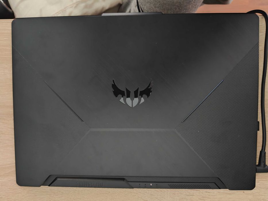 Laptop Asus tuf506