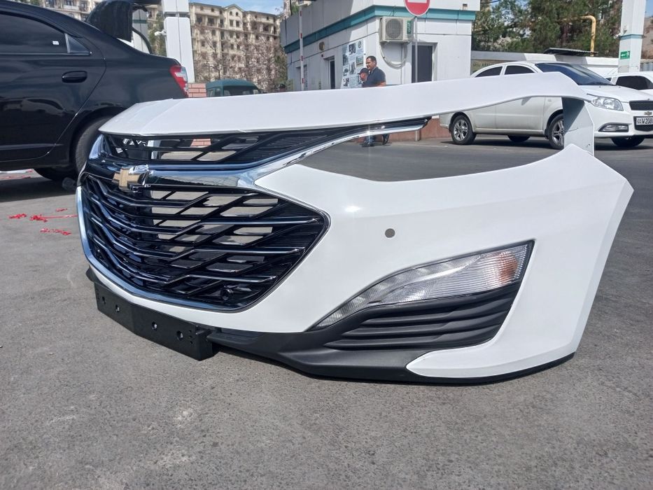 AKSIADA malibu premier bamper v sbore faralari bilan