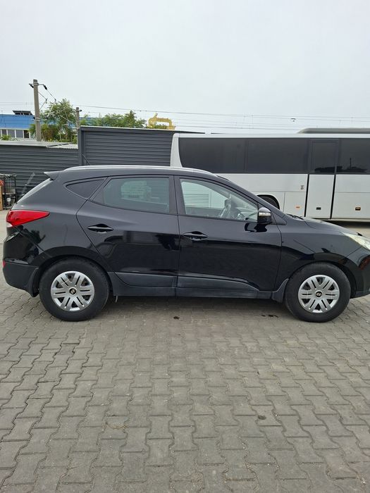 HYUNDAI ix35 2012 — imagine 3