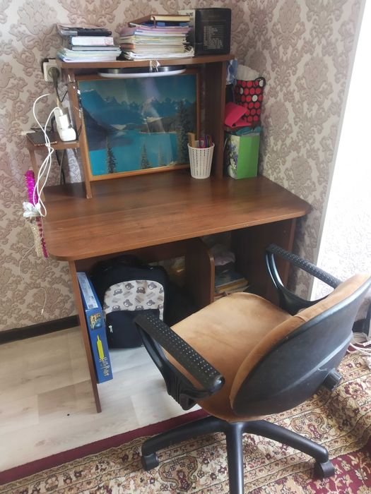 Парта офисная с креслом