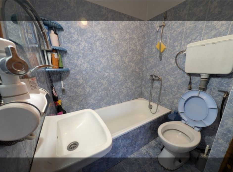 Продава се Къща в Дебелец - 150 кв.м за 476 €/кв.м - Снимка #2