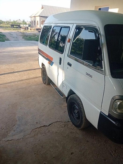 Срочно дамас сотилади