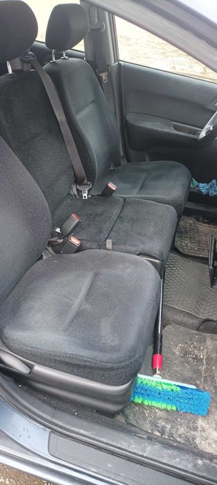 Honda FRV на части