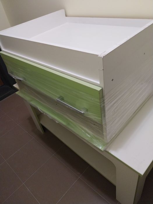 Масичка с tv шкафче комплект