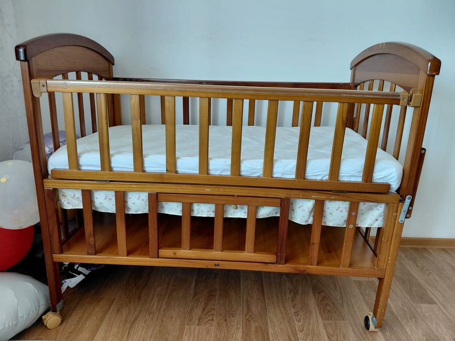 Продам детскую кроватку!