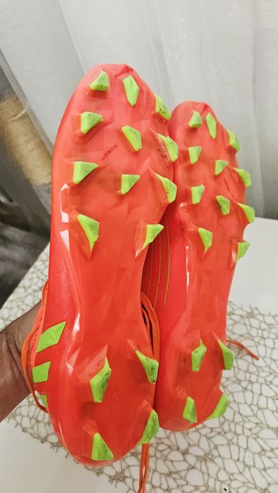Ghete de fotbal cu crampoane Adidas Predator 44