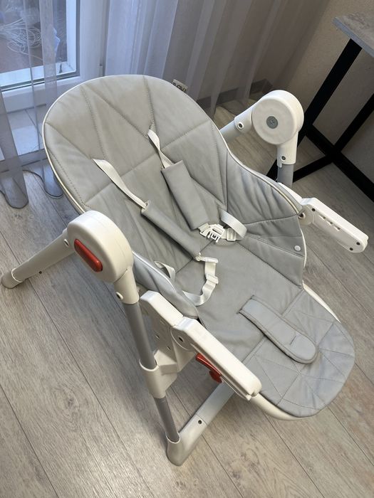 Стульчик для кормления ILOVI