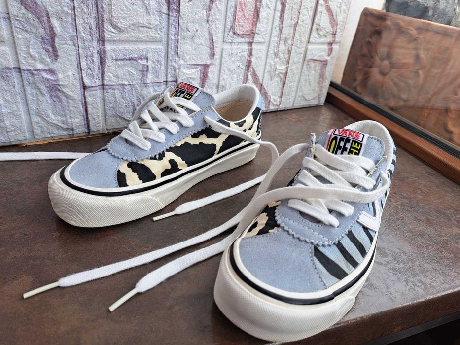 дамски,детски,кецове,спортни обувки,гуменки,номер 35 VANS ,ванс