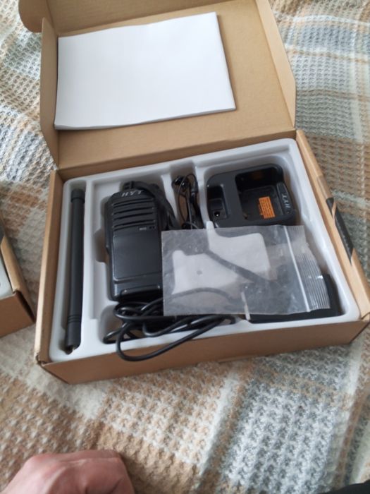 Продам новые рации