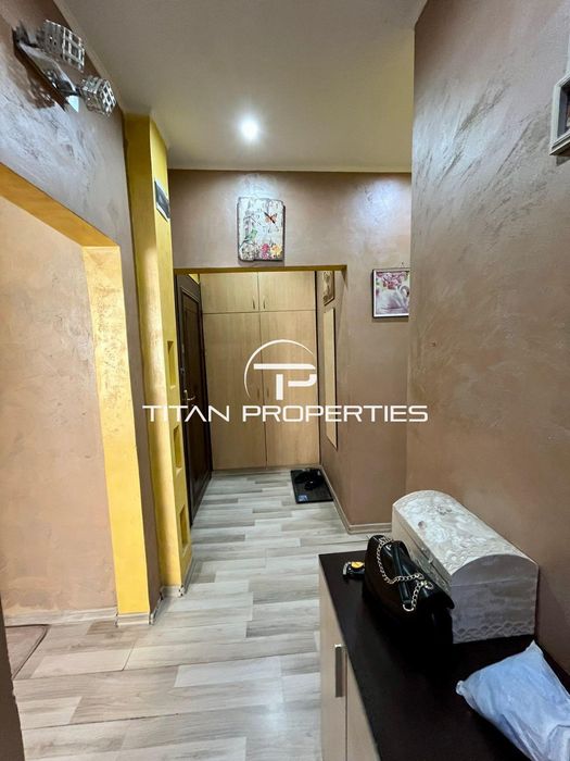 Тристаен апартамент за продажба в кв. Кършияка