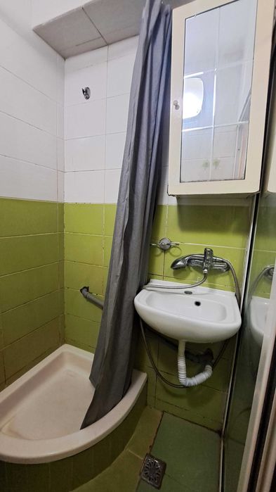 Garsonieră de vânzare – Poarta 6