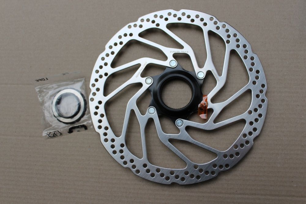 Shimano SM-RT30-M Centerlock - 203mm disc frana bicicleta