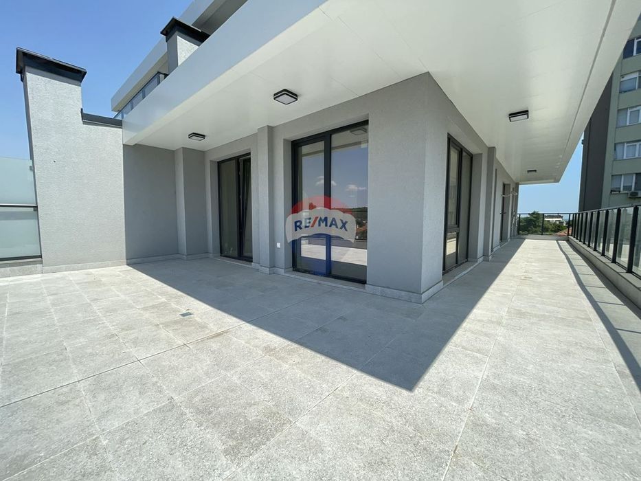 Продава се Двустаен апартамент в Варна, Аспарухово - 111 кв.м за 1113 €/кв.м - Снимка #7