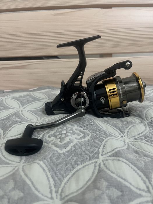 Карповая катушка 6000