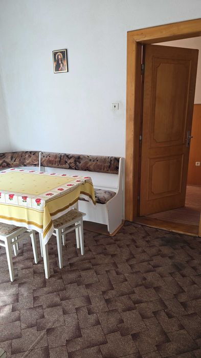 PF inchiriez APARTAMENT la casa, centrul Sibiului, totul separat, Magheru si casa