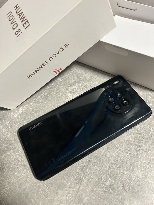 Vand telefon nou Huawei Nova 8i