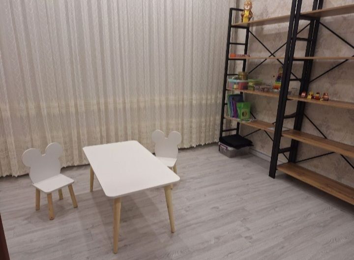 Стол журнальный деревянный ножки и ЛМДФ