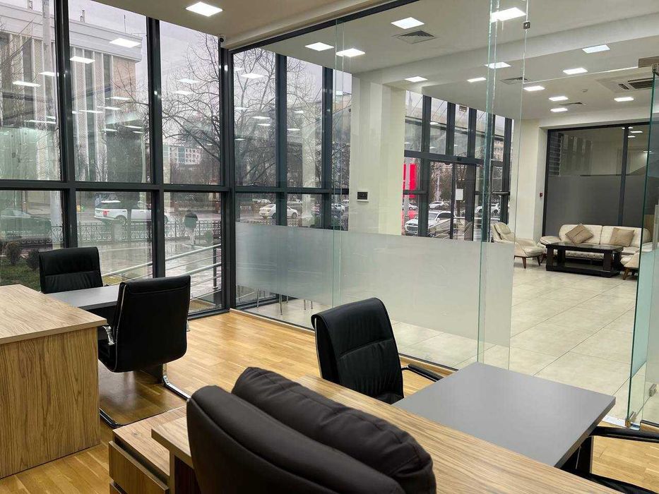 Сдаётся помещение, метро Айбек, офис Huawei, 225м²