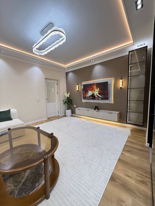 Срочная продажа !!! Чиланзар 20 кв/ ор-р Айген перекресток 18 дом