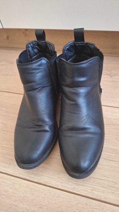 Детски боти за момиче