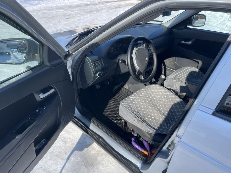 Продам приору 2013 г