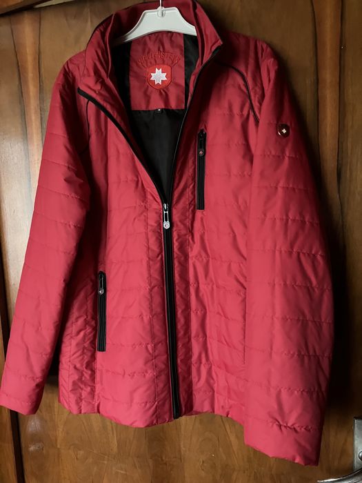 Продавам преходно яке wellensteyn ново