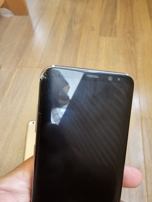 Vând Samsung S8 plus și Huawei p 10