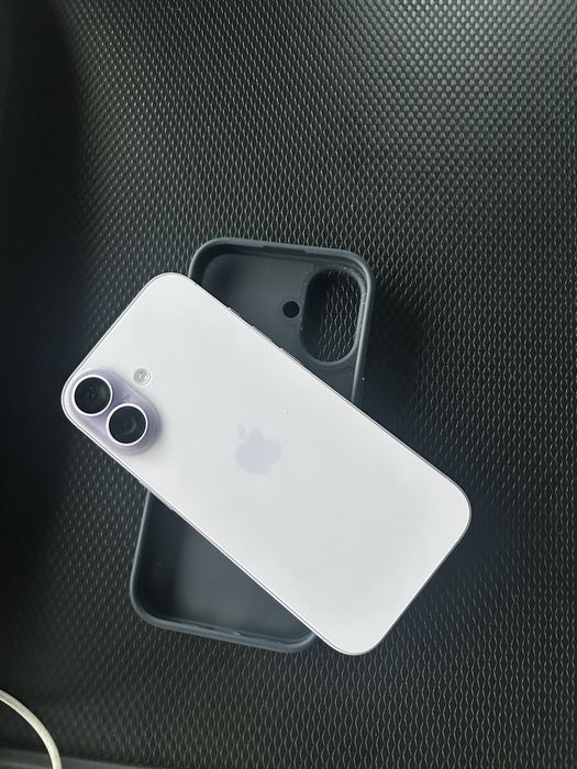 Vand iphone 17 256 GB