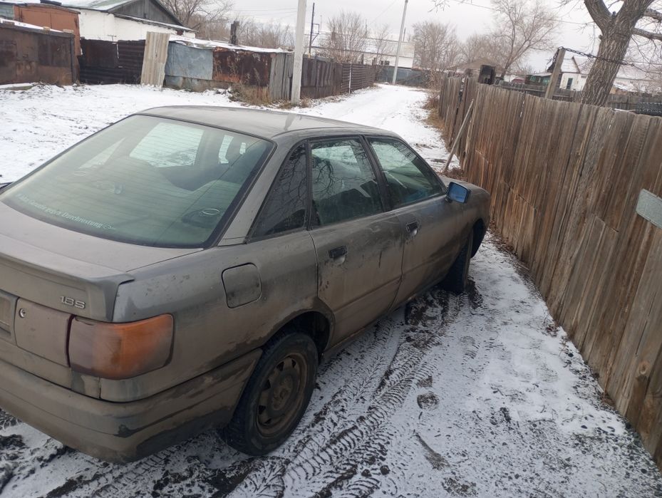 Продам Ауди 80 б3