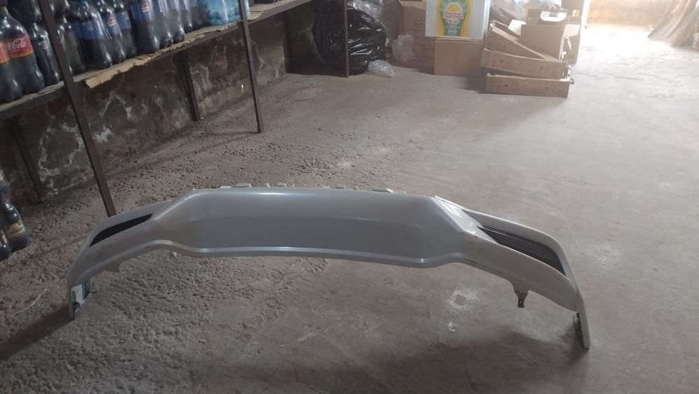 Продам бампер нижняя часть бампера