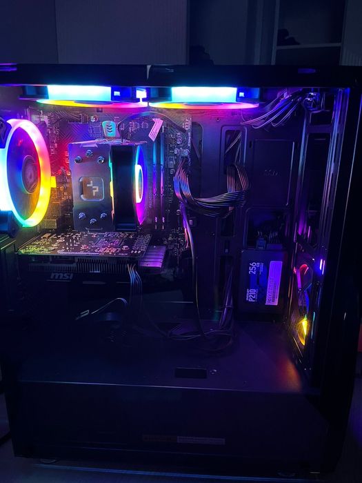 Продаю компьютер.