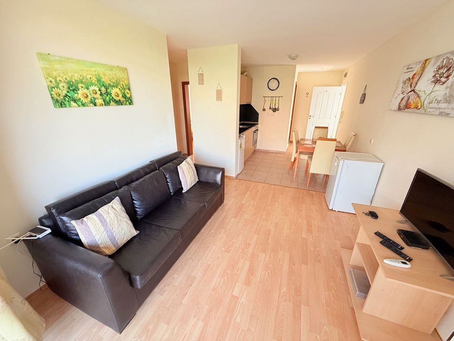 Продава се Тристаен апартамент в к.к. Слънчев бряг - 72 кв.м за 1249 €/кв.м - Снимка #9