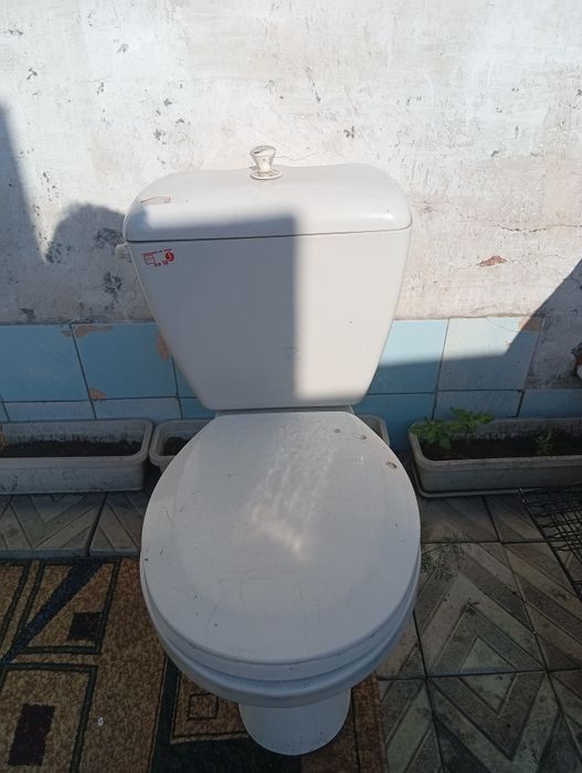 Продам унитаз, бу.