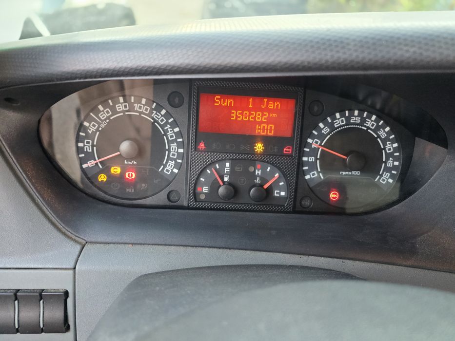 Ивеко 50 с 14 товарен