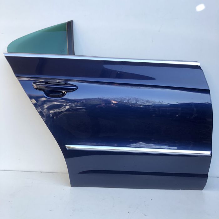 Usa dr spate vw Passat CC  cod de culoare LD5Q