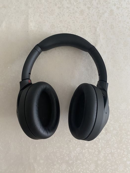 Накладные наушники Sony xm4