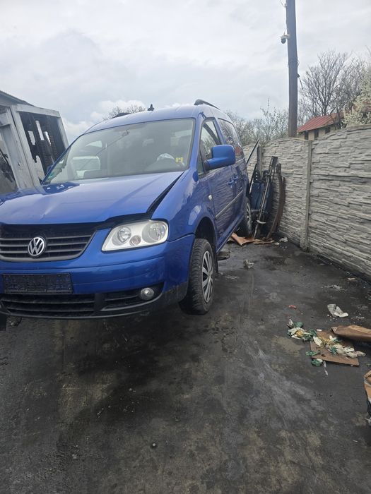 Dezmembrez caddy life 1.9 bls jetta golf 5 touran Passat b6 cutie vite