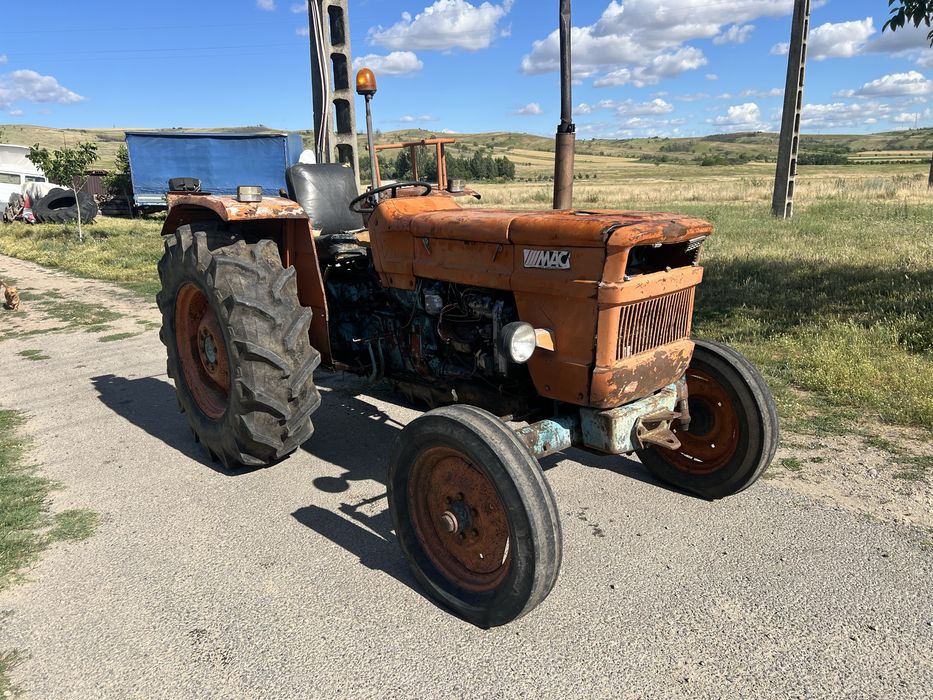 Tractor Fiat 550