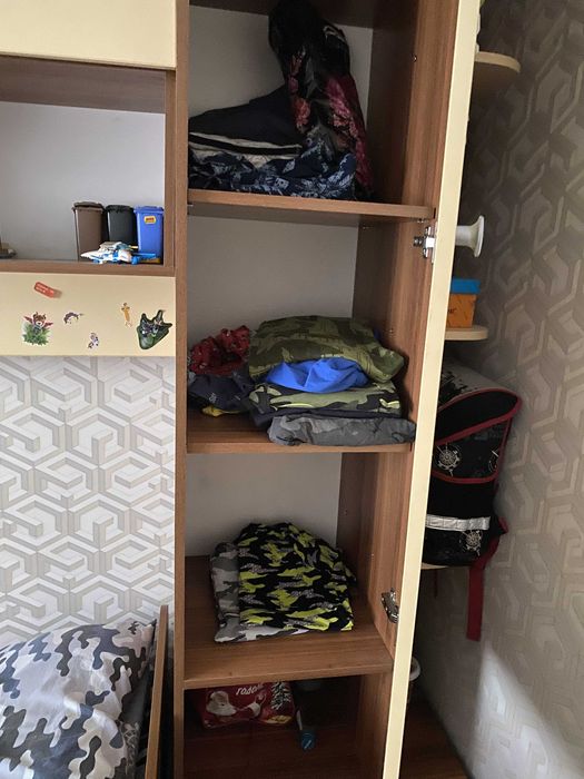 Продам подростковый спальный гарнитур