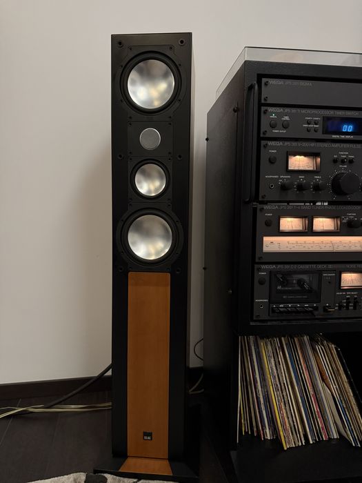 Boxe Elac CL 202, pret de catalog 4800 eur, varf de gama