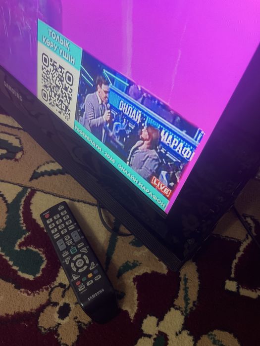 Телевизор самсунг продам