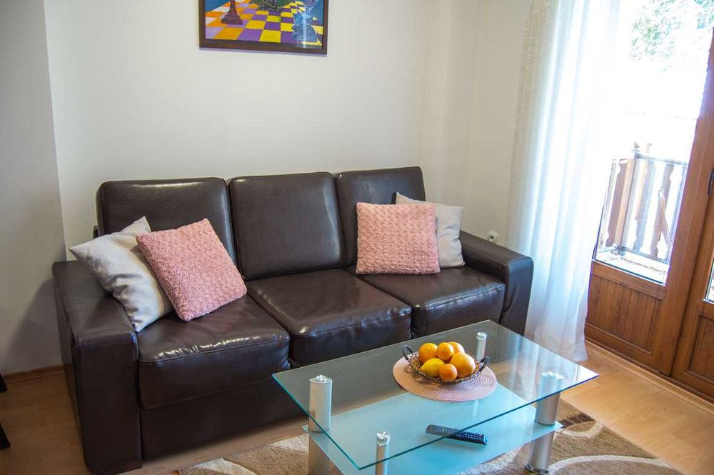 Мезонет с 2 спални MyPlace_Pamporovo, камина, комфорт и уют в Родопите