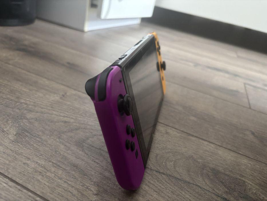 Nintendo switch Let’s go pikachu edition