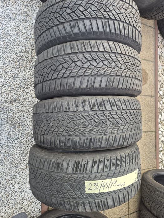 Vând cauciucuri 235/45/18 M+S set complet//imp Germania//