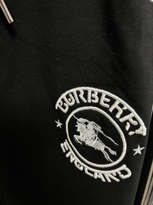 Compleu BURBERRY super calitate